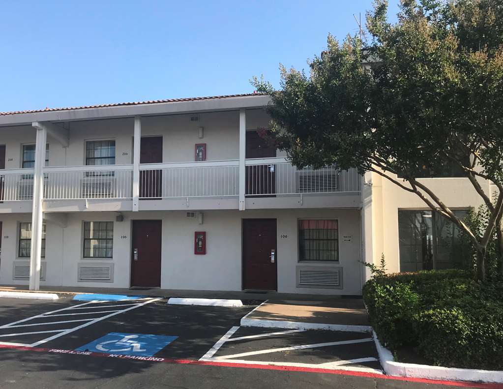 Red Roof Inn Plano Ngoại thất bức ảnh